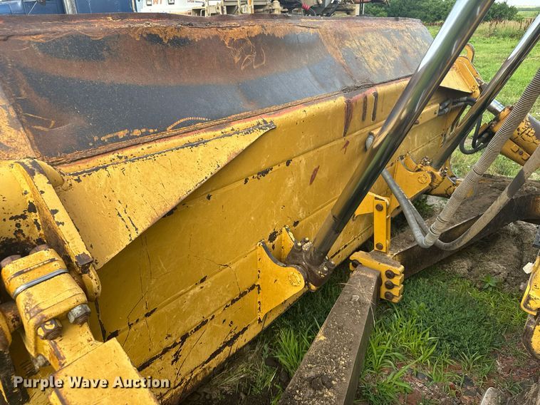 image for item EG6651 2008 Caterpillar D6T XL dozer