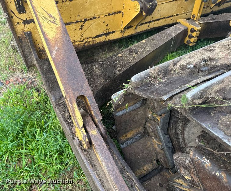 image for item EG6651 2008 Caterpillar D6T XL dozer