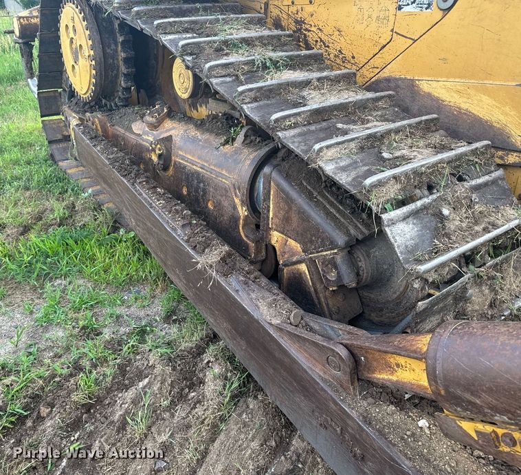 image for item EG6651 2008 Caterpillar D6T XL dozer