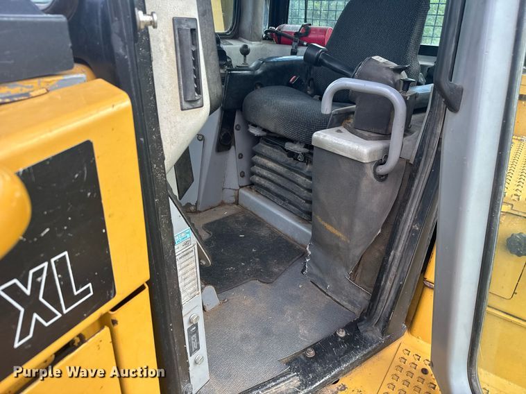 image for item EG6651 2008 Caterpillar D6T XL dozer