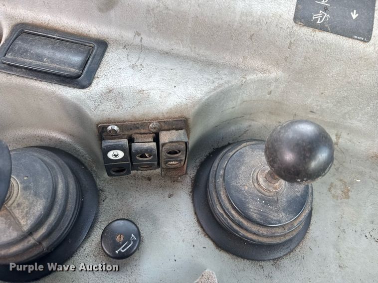 image for item EG6651 2008 Caterpillar D6T XL dozer