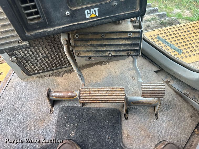 image for item EG6651 2008 Caterpillar D6T XL dozer