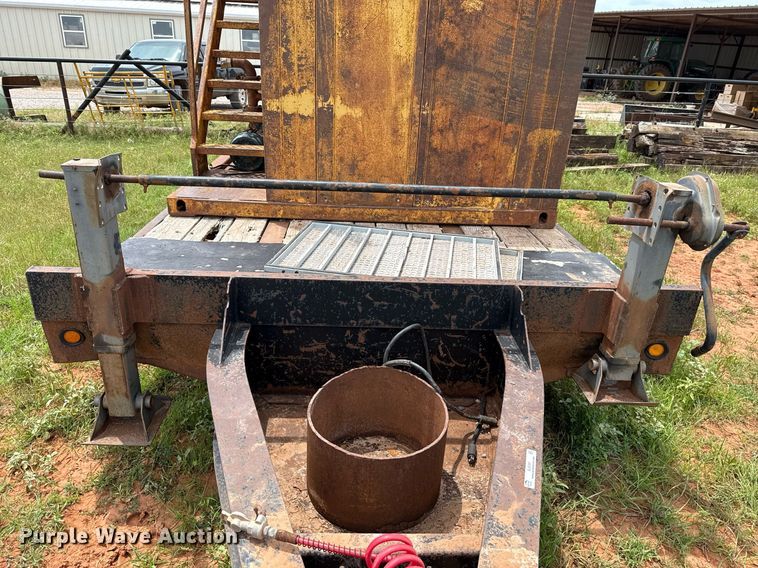 image for item EJ4701 2012 Interstate Thunder Storm III mud recycler with trailer