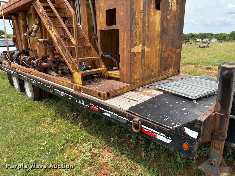 image for item EJ4701 2012 Interstate Thunder Storm III mud recycler with trailer