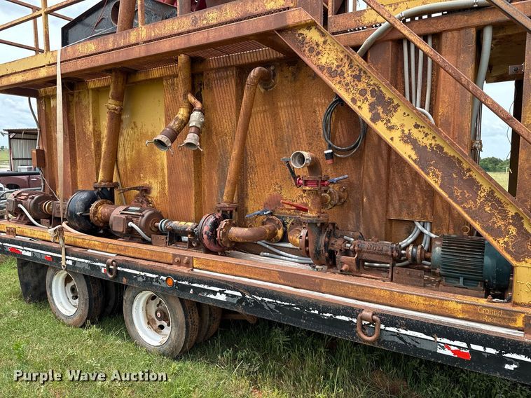 image for item EJ4701 2012 Interstate Thunder Storm III mud recycler with trailer