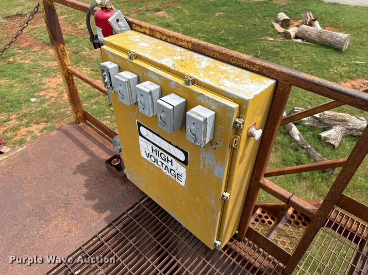 image for item EJ4701 2012 Interstate Thunder Storm III mud recycler with trailer