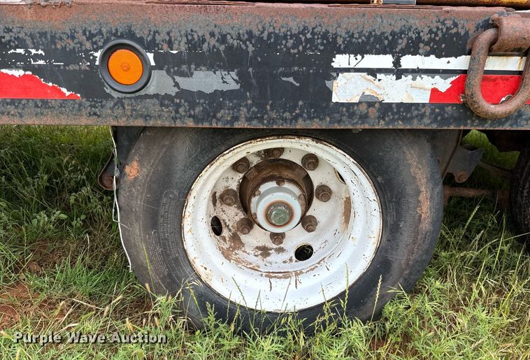 image for item EJ4701 2012 Interstate Thunder Storm III mud recycler with trailer