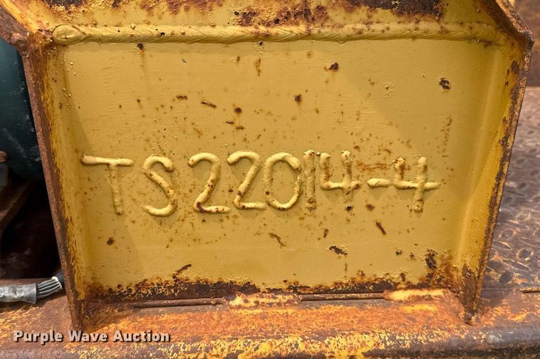 image for item EJ4701 2012 Interstate Thunder Storm III mud recycler with trailer