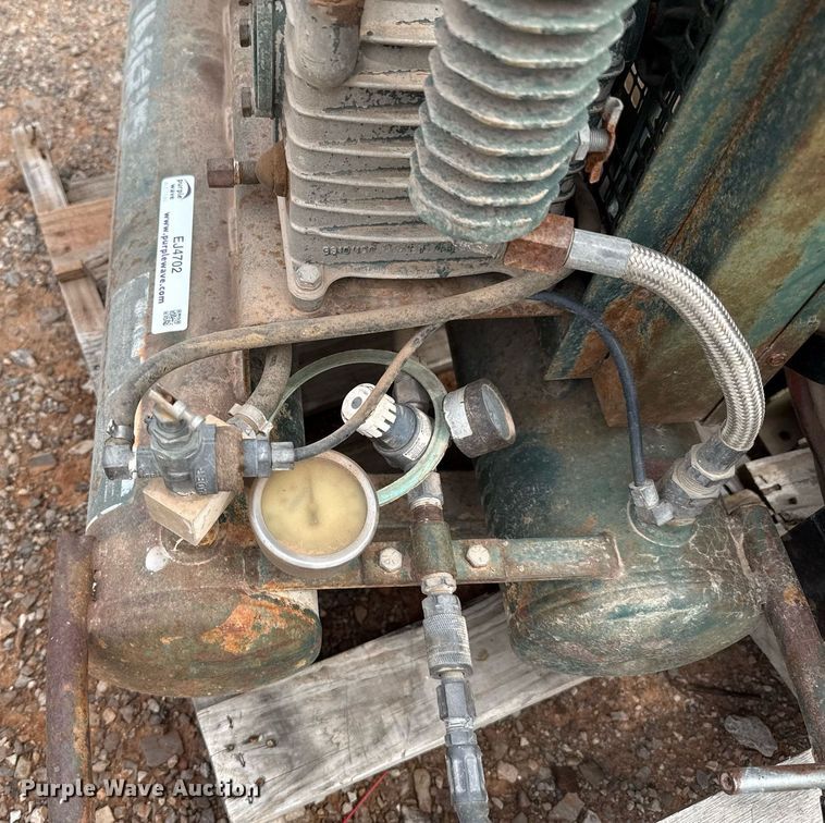 image for item EJ4702 (2) air compressors