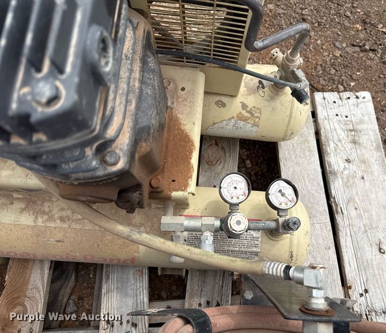 image for item EJ4702 (2) air compressors