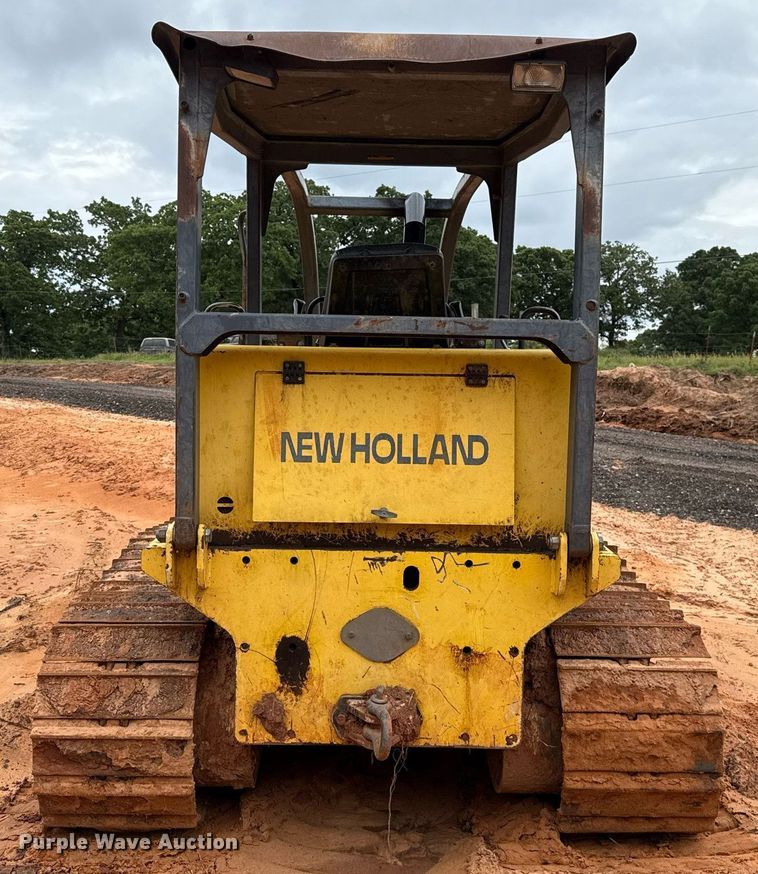 image for item EJ4704 2000 New Holland DC80  dozer