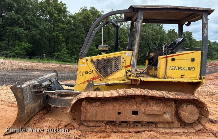 image for item EJ4704 2000 New Holland DC80  dozer