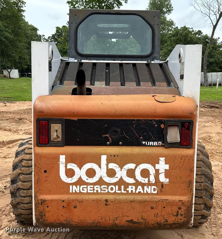 image for item EJ4705 1999 Bobcat 863 skid steer loader