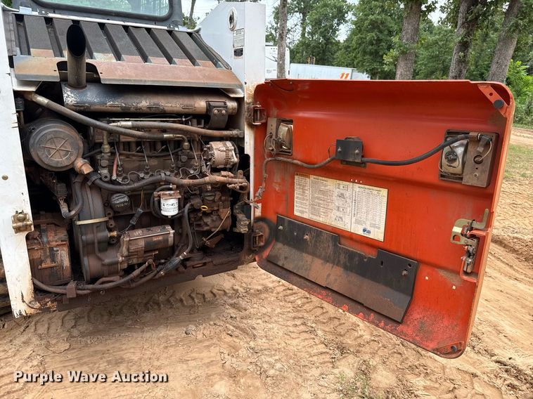 image for item EJ4705 1999 Bobcat 863 skid steer loader