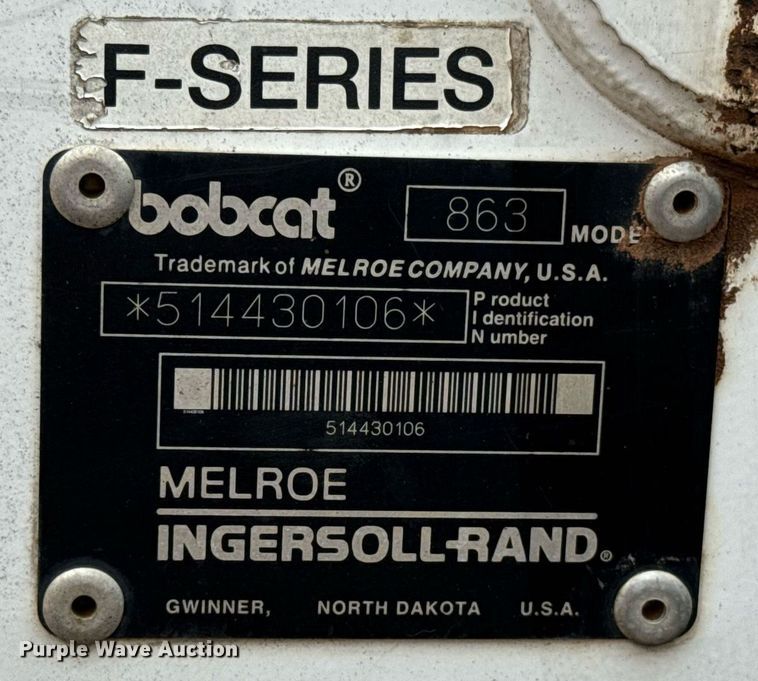 image for item EJ4705 1999 Bobcat 863 skid steer loader