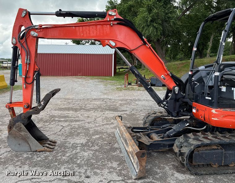 image for item EJ4706 2016 Kubota U55-4 mini excavator