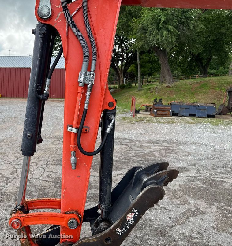 image for item EJ4706 2016 Kubota U55-4 mini excavator