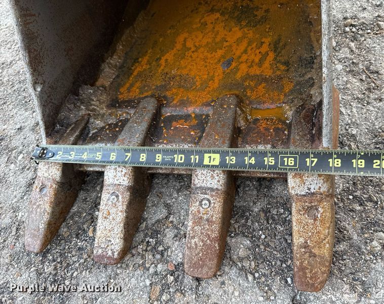 image for item EJ4706 2016 Kubota U55-4 mini excavator