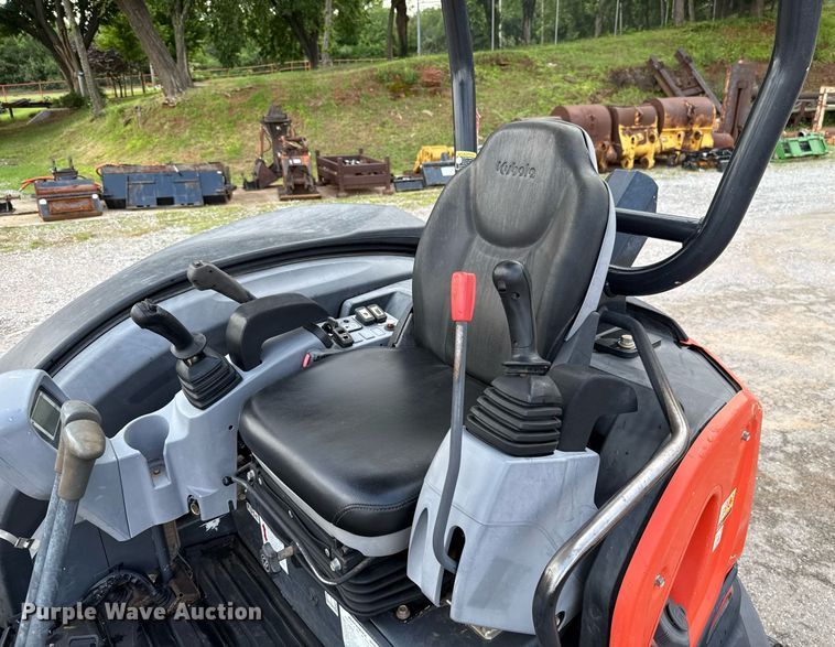 image for item EJ4706 2016 Kubota U55-4 mini excavator