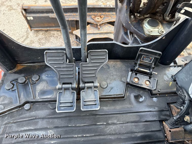 image for item EJ4706 2016 Kubota U55-4 mini excavator