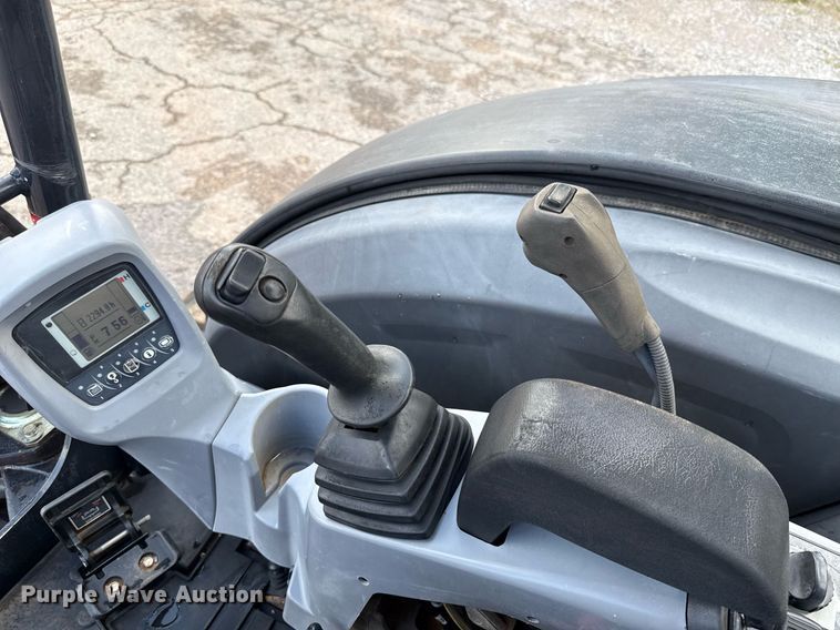 image for item EJ4706 2016 Kubota U55-4 mini excavator