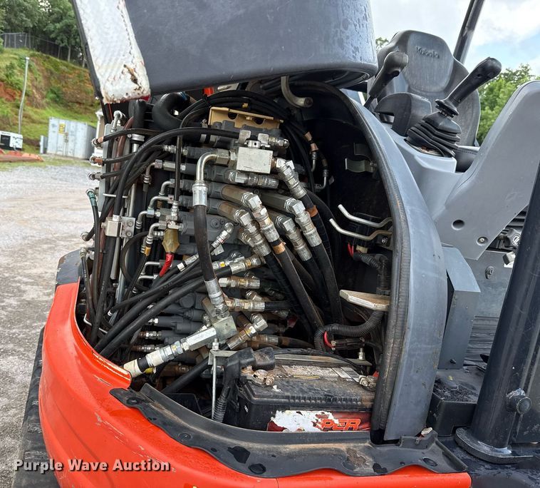 image for item EJ4706 2016 Kubota U55-4 mini excavator