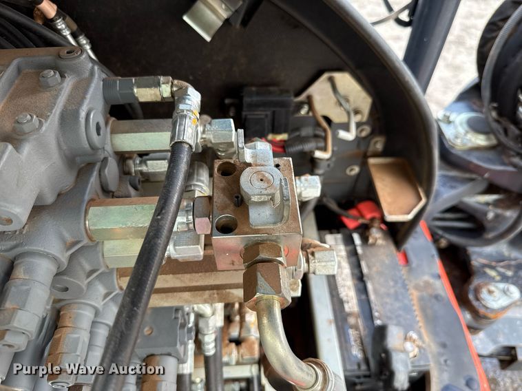 image for item EJ4706 2016 Kubota U55-4 mini excavator