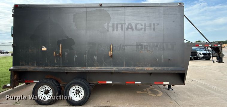 image for item EJ4723 2005 Wrangler enclosed cargo trailer