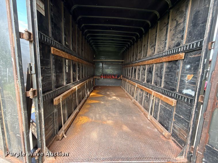 image for item EJ4723 2005 Wrangler enclosed cargo trailer