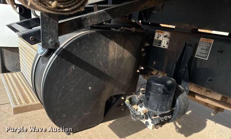 image for item EJ4724 2020 Peterbilt 337 dump flatbed truck