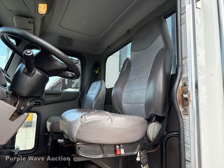 image for item EJ4724 2020 Peterbilt 337 dump flatbed truck