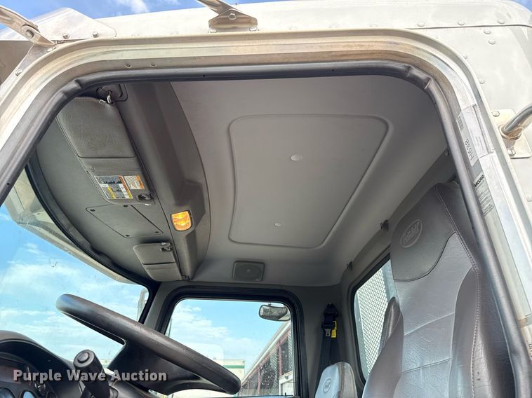 image for item EJ4724 2020 Peterbilt 337 dump flatbed truck