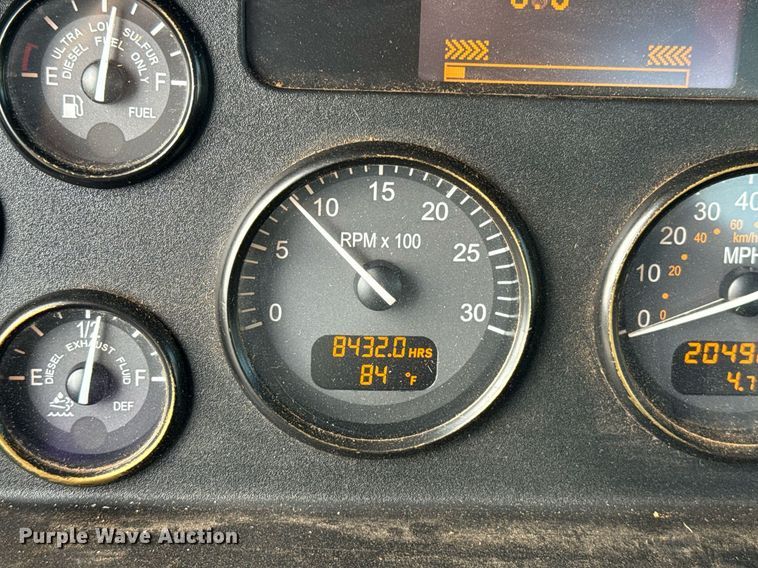 image for item EJ4724 2020 Peterbilt 337 dump flatbed truck