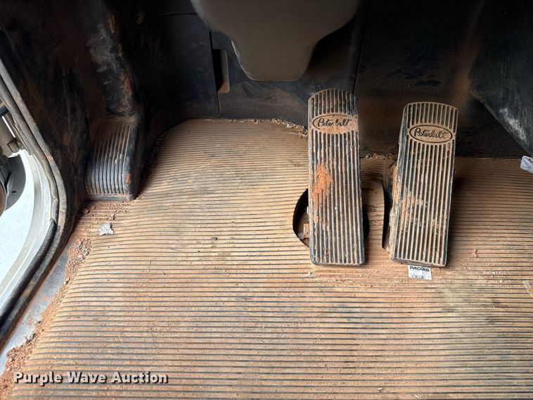 image for item EJ4724 2020 Peterbilt 337 dump flatbed truck