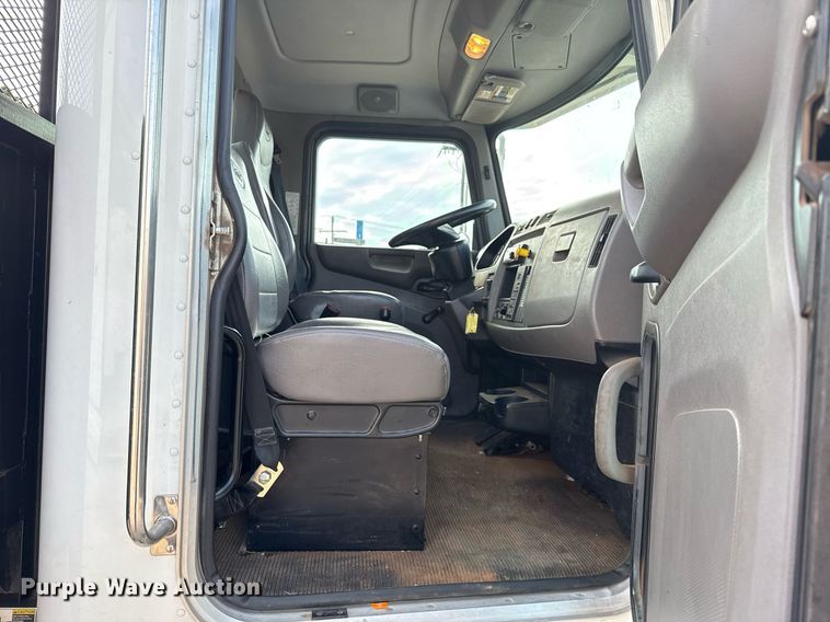 image for item EJ4724 2020 Peterbilt 337 dump flatbed truck