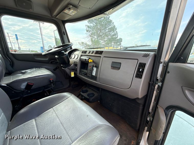 image for item EJ4724 2020 Peterbilt 337 dump flatbed truck