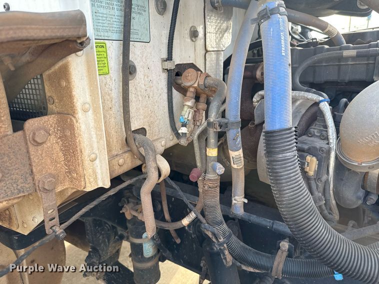 image for item EJ4724 2020 Peterbilt 337 dump flatbed truck