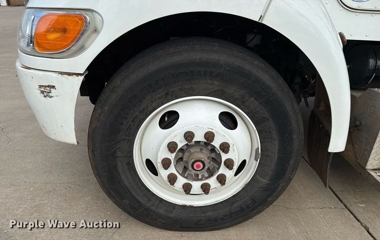 image for item EJ4724 2020 Peterbilt 337 dump flatbed truck