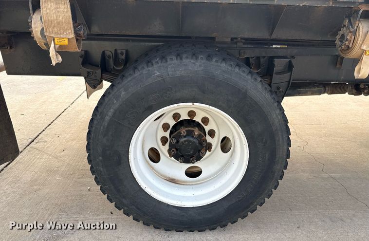 image for item EJ4724 2020 Peterbilt 337 dump flatbed truck