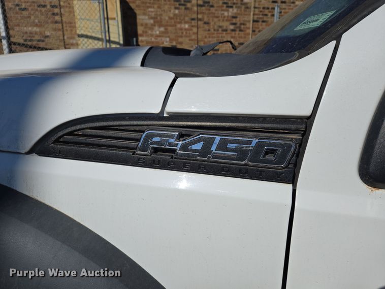 image for item EJ7376 2012 Ford F450 Super Duty bucket truck