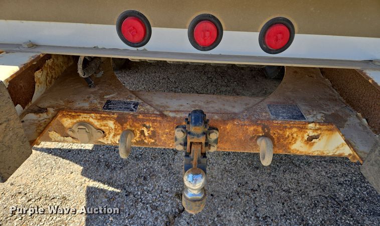 image for item EJ7376 2012 Ford F450 Super Duty bucket truck