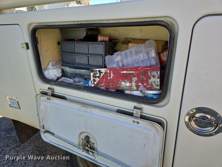 image for item EJ7376 2012 Ford F450 Super Duty bucket truck