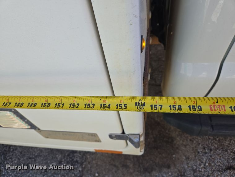 image for item EJ7376 2012 Ford F450 Super Duty bucket truck