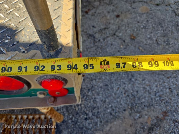 image for item EJ7376 2012 Ford F450 Super Duty bucket truck