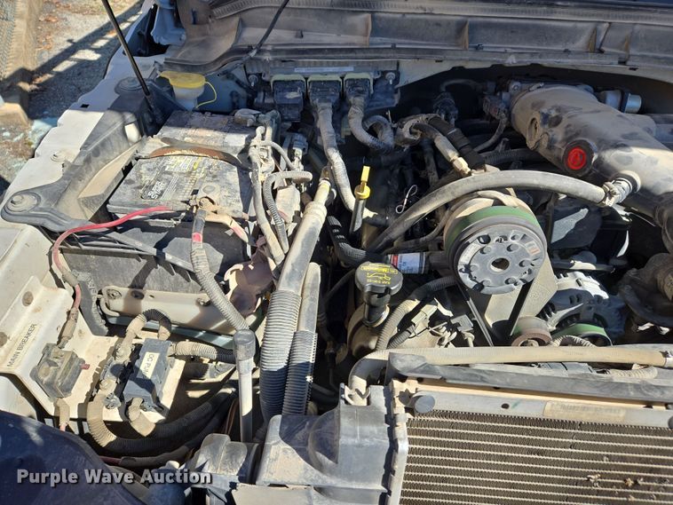 image for item EJ7376 2012 Ford F450 Super Duty bucket truck