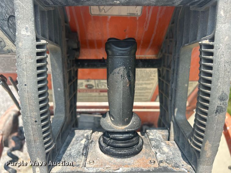 image for item EK8209 2007 JLG 2030ES scissor lift