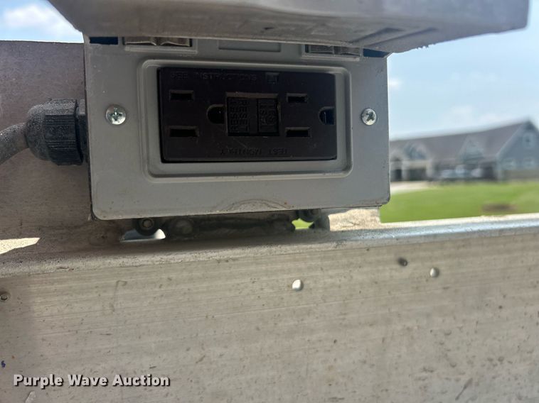 image for item EK8209 2007 JLG 2030ES scissor lift