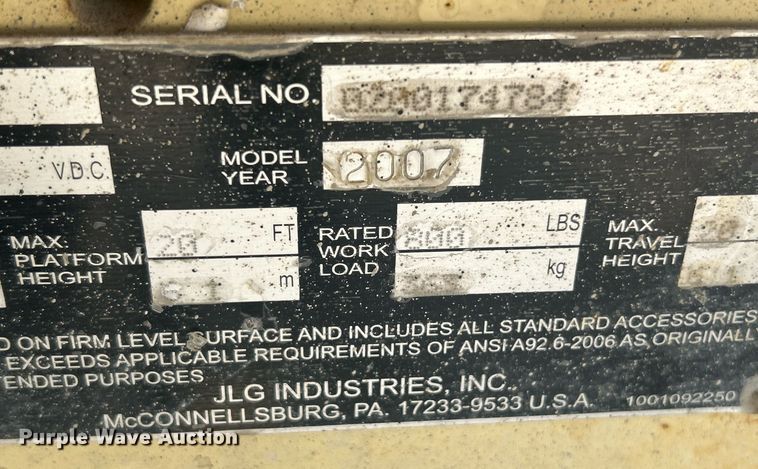 image for item EK8209 2007 JLG 2030ES scissor lift