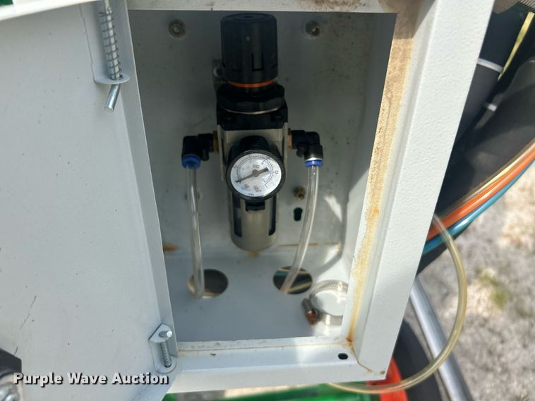 image for item EK8224 Mobile Blasting sand blaster