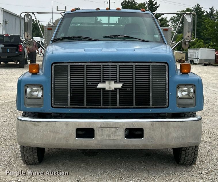 image for item EK8226 1997 Chevrolet C5500 utility / service truck